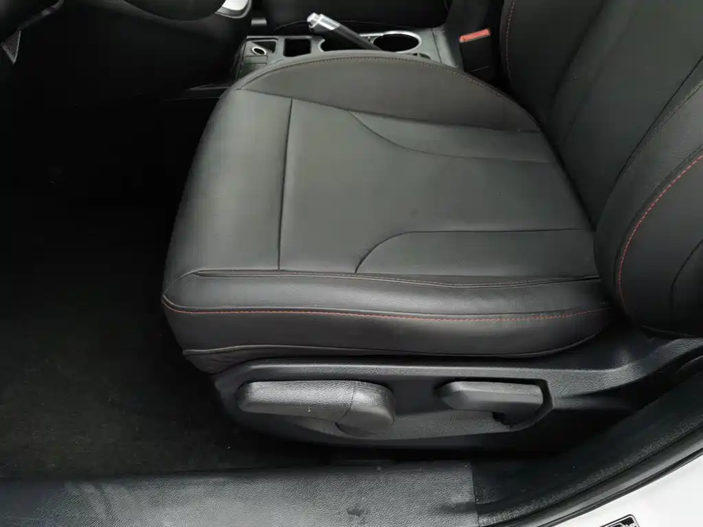 Haval M6 — миниатюра 20