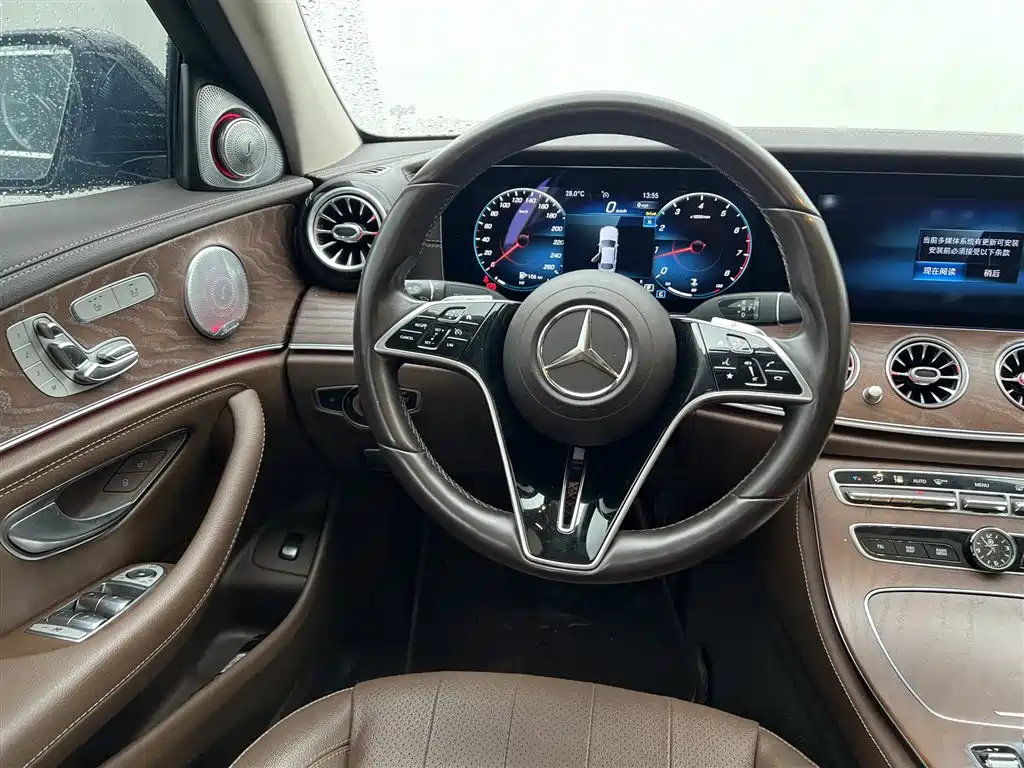 Mercedes-Benz E-Class E 2023 E 300 L Luxury
