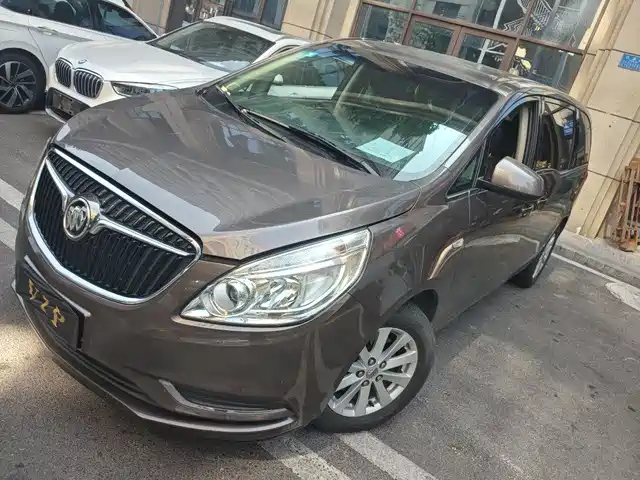 Buick GL8