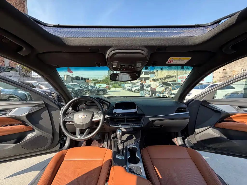 Cadillac CT4 — миниатюра 10