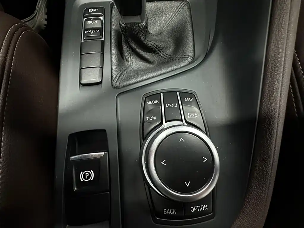 BMW X1 — миниатюра 6