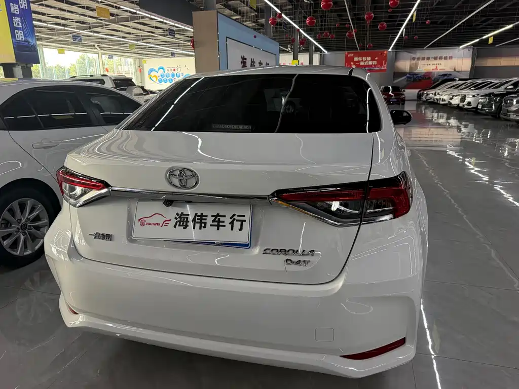 Toyota Corolla — миниатюра 6
