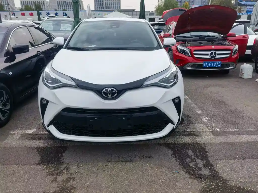 Toyota C-HR — миниатюра 2
