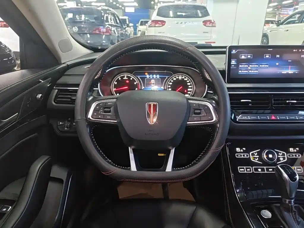 Hongqi Hongqi H5 — миниатюра 11