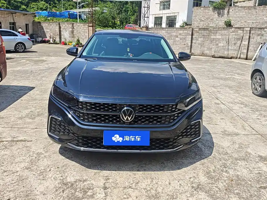 Volkswagen Passat 2022 330TSI Elite