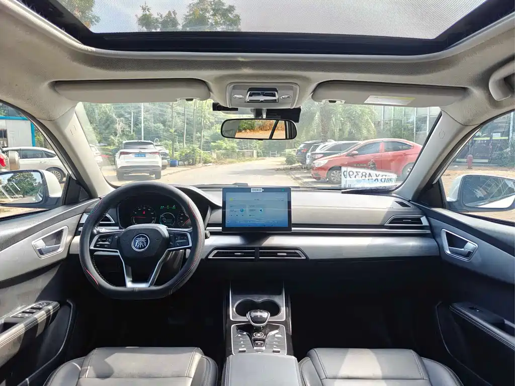 BYD Qin NEV — миниатюра 4