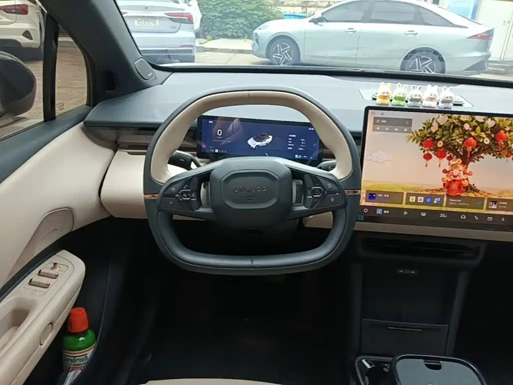 Lynk & Co Z20 — миниатюра 11
