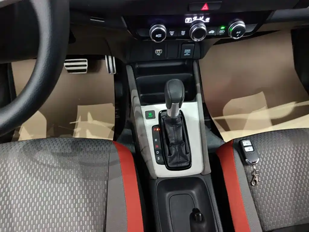 Honda Life — миниатюра 14