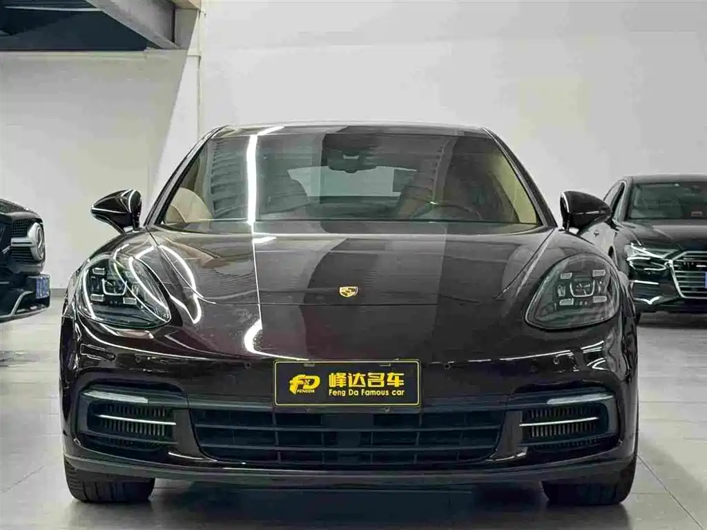 Porsche Panamera — миниатюра 2