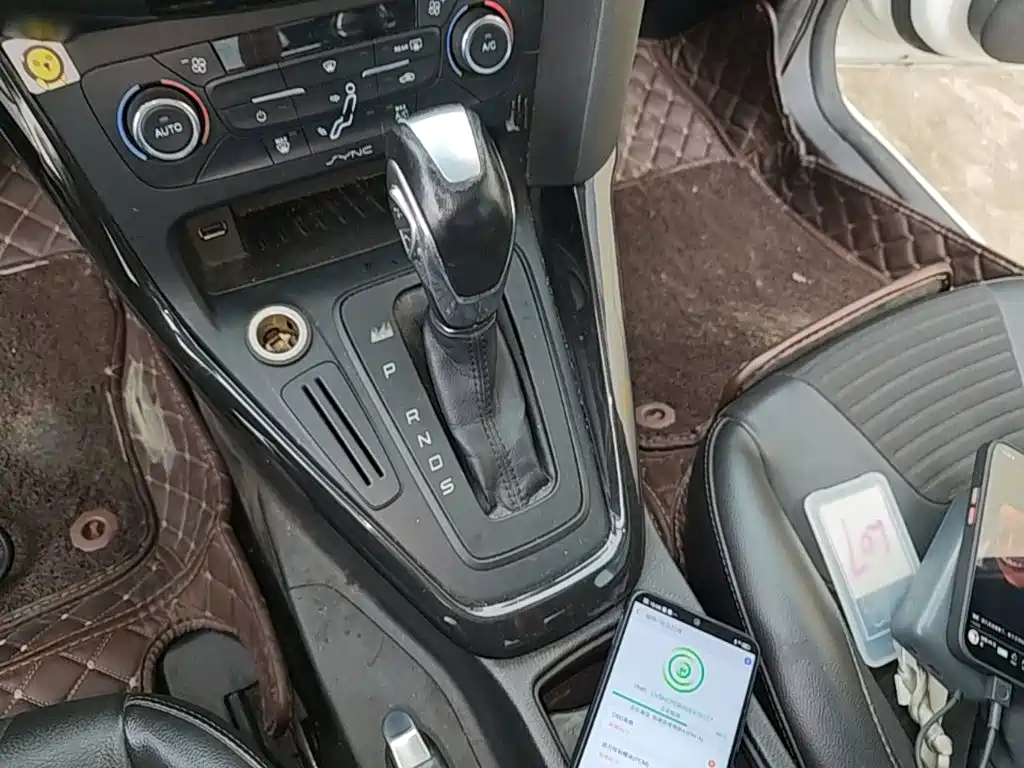 Ford Focus — миниатюра 14