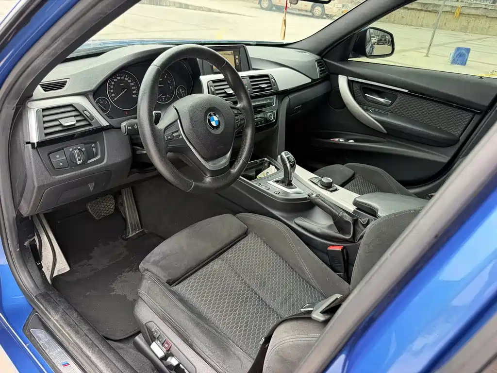 BMW 3 Series — миниатюра 7