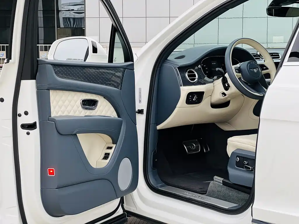 Bentley Bentayga 2022 4.0T V8
