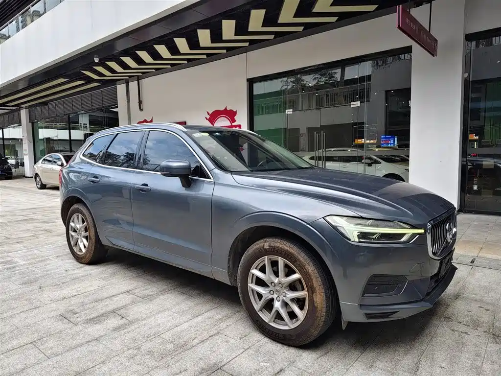 Volvo XC60 2018 T5
