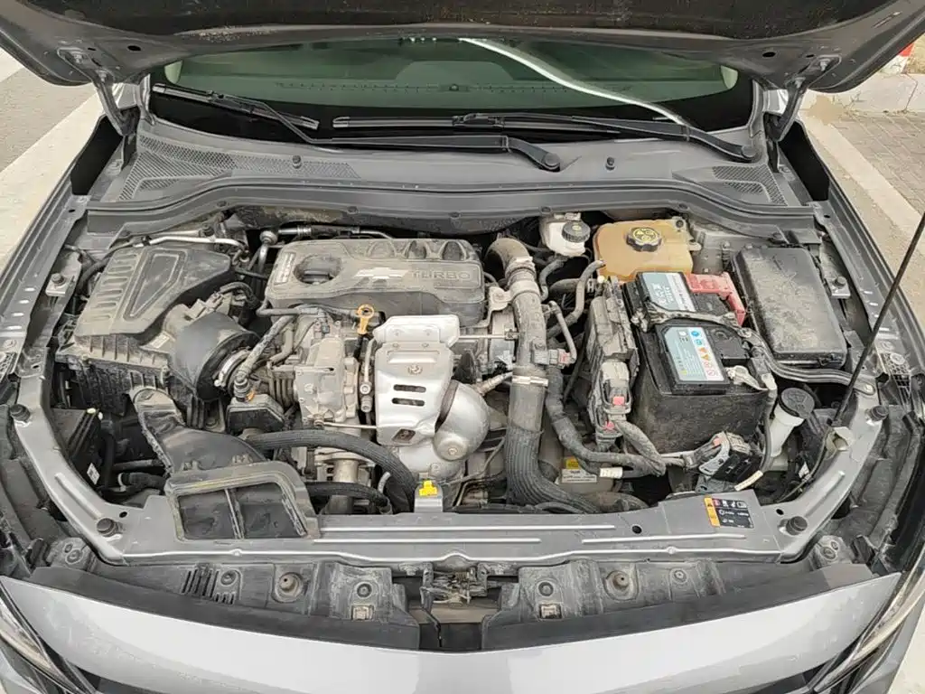 Chevrolet Monza — миниатюра 20