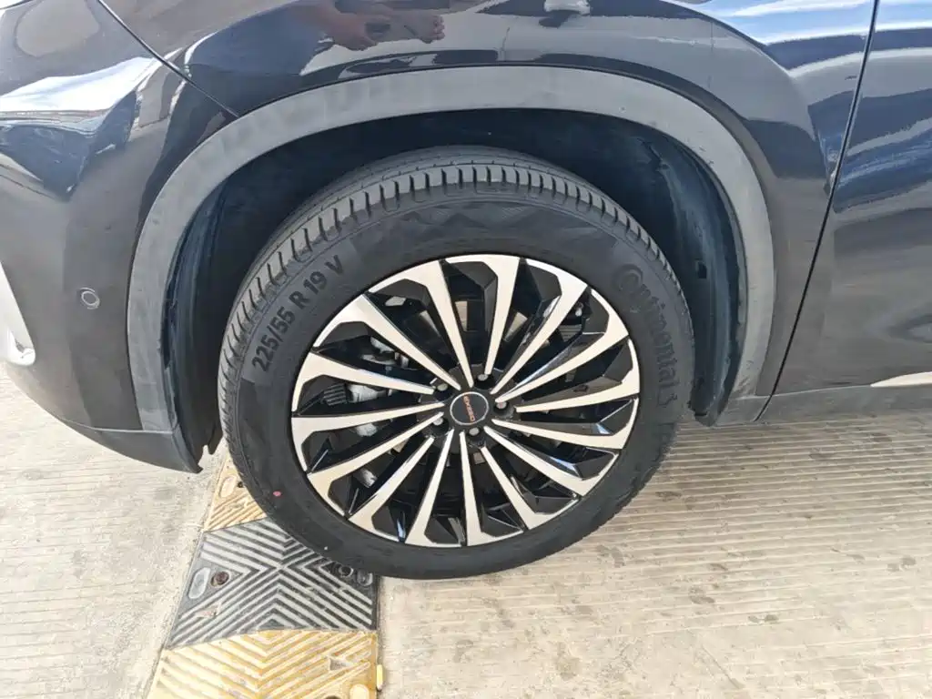 Exeed Lingyun — миниатюра 23