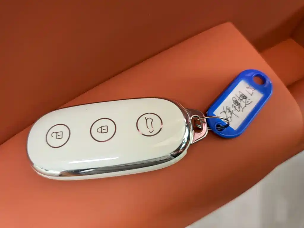 Li Auto Li L8 — миниатюра 9