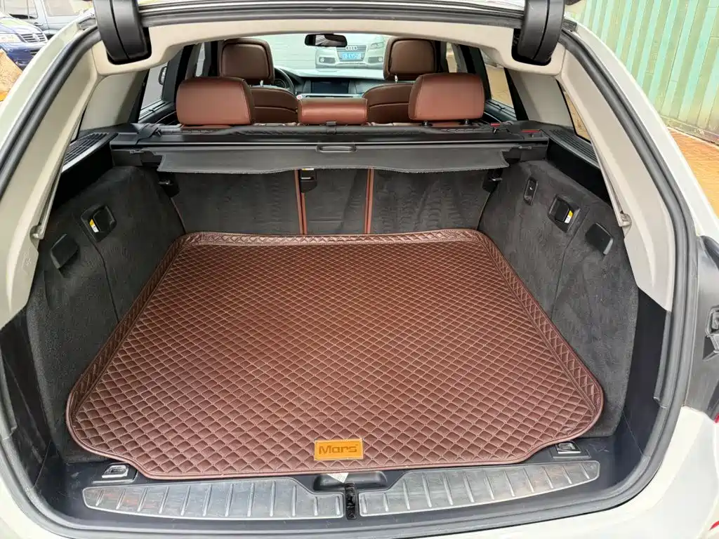 BMW 5 Series (Import) — миниатюра 11