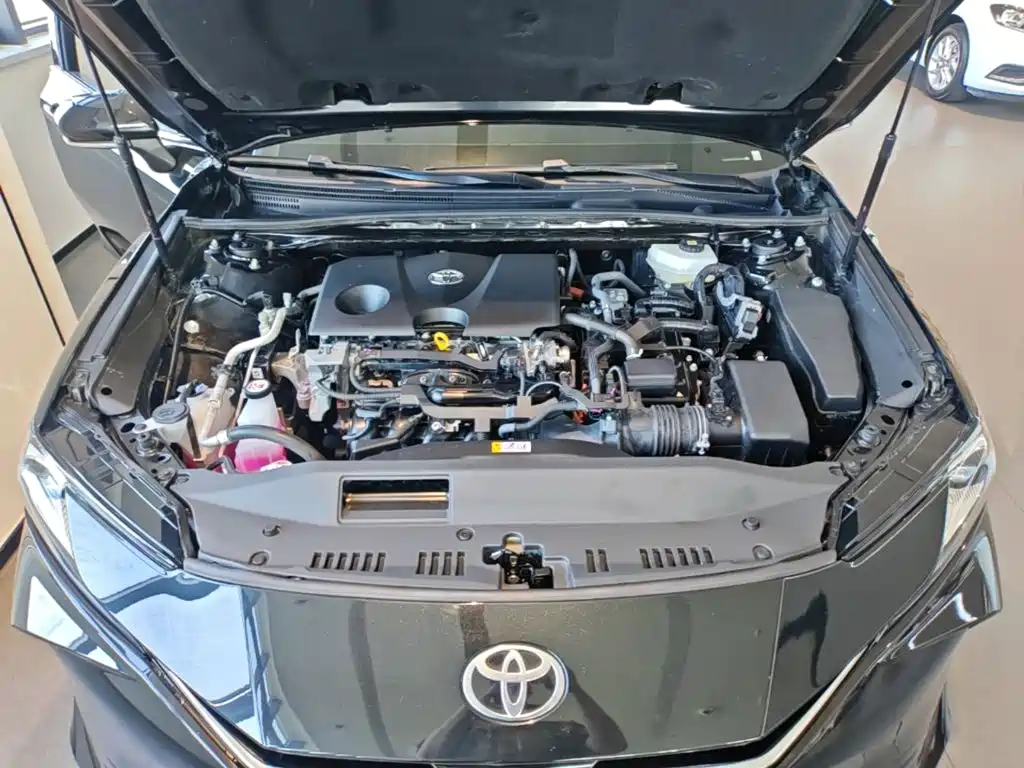 Toyota Camry — миниатюра 16