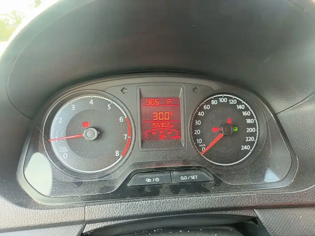 Volkswagen Jetta — миниатюра 12