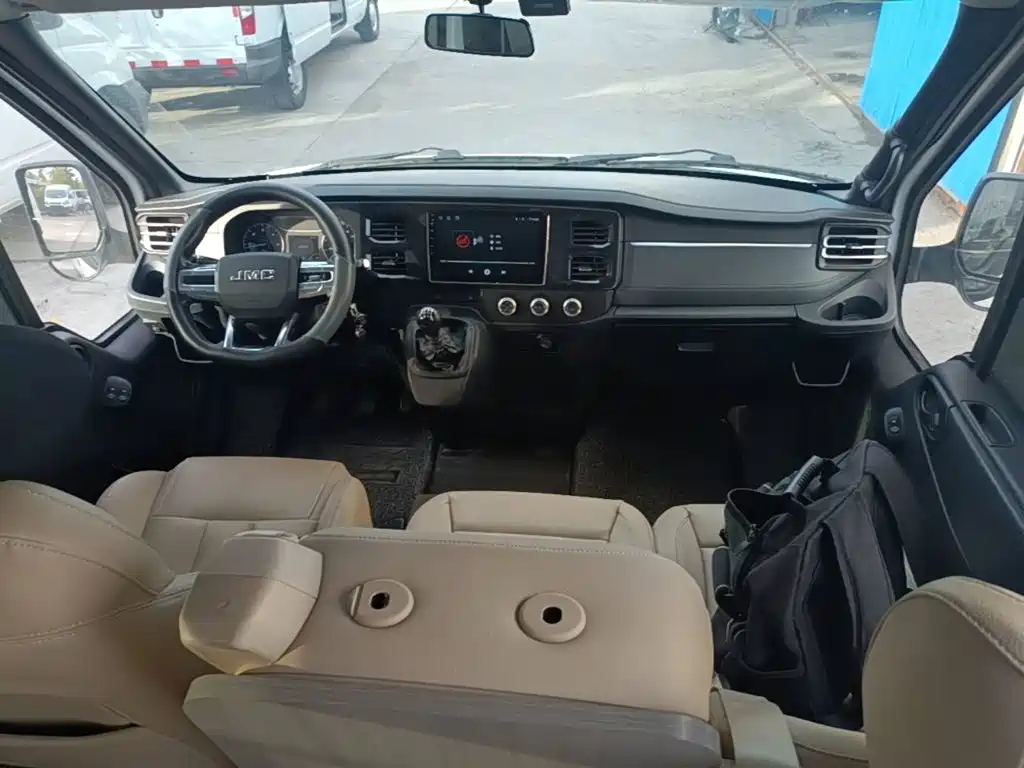 JMC JMC Fushun — миниатюра 10