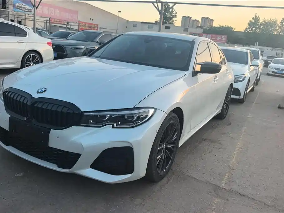 BMW 3 Series 2021