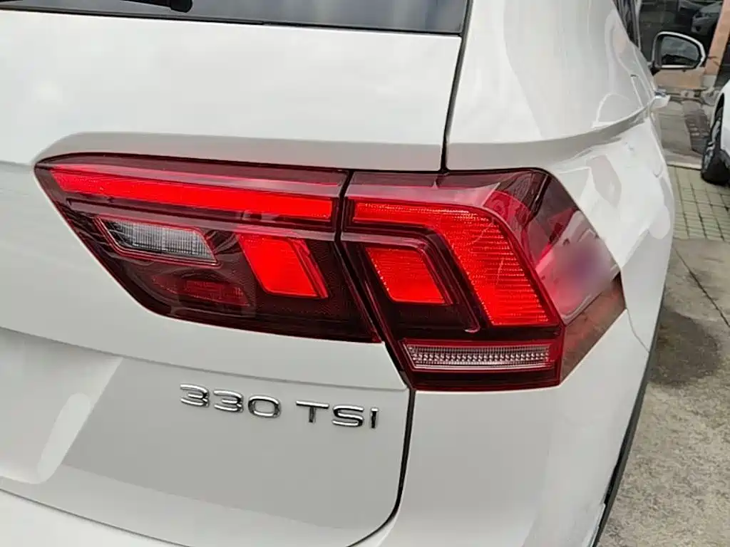 Volkswagen Tiguan L — миниатюра 8