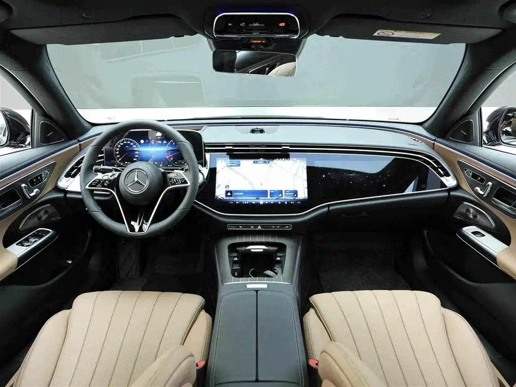 Mercedes-Benz E-Class — миниатюра 6