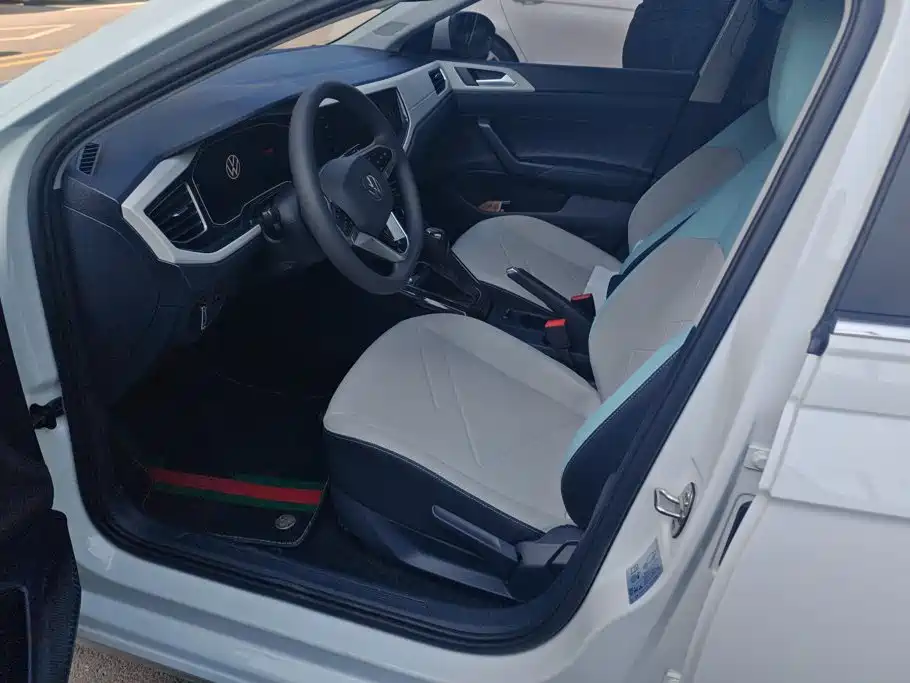 Volkswagen Lavida — миниатюра 9