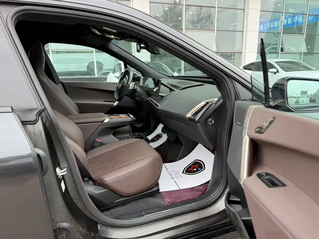 BMW iX — миниатюра 12