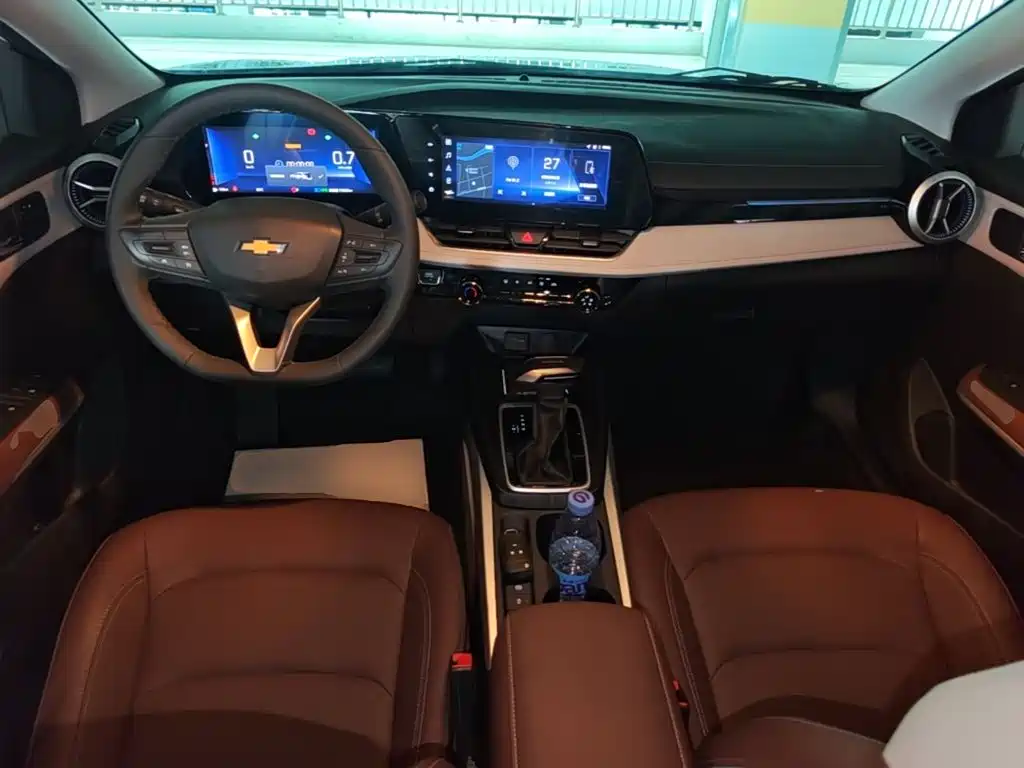 Chevrolet Monza — миниатюра 10