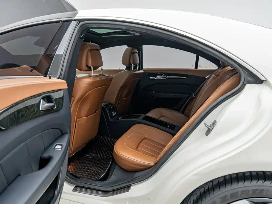 Mercedes-Benz CLS — миниатюра 11