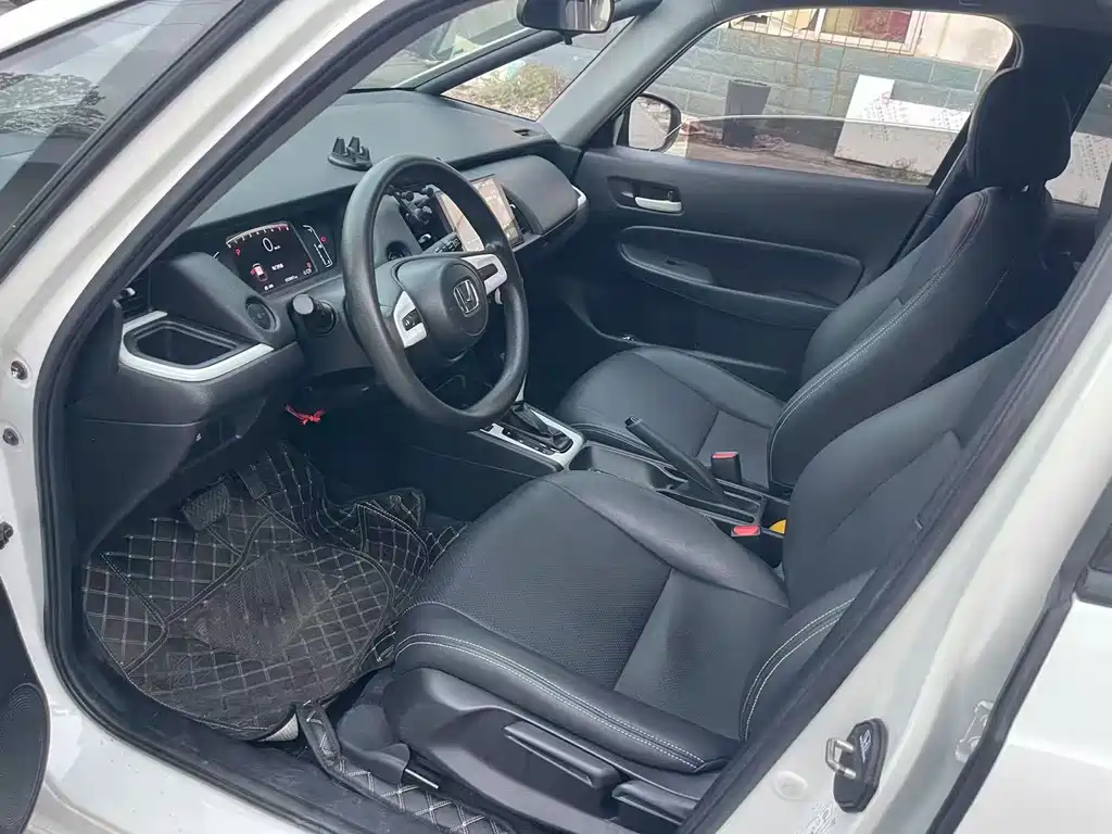 Honda Fit — миниатюра 9