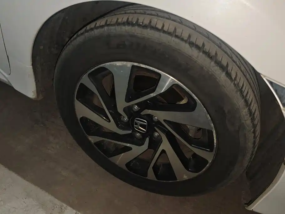 Honda Civic — миниатюра 6