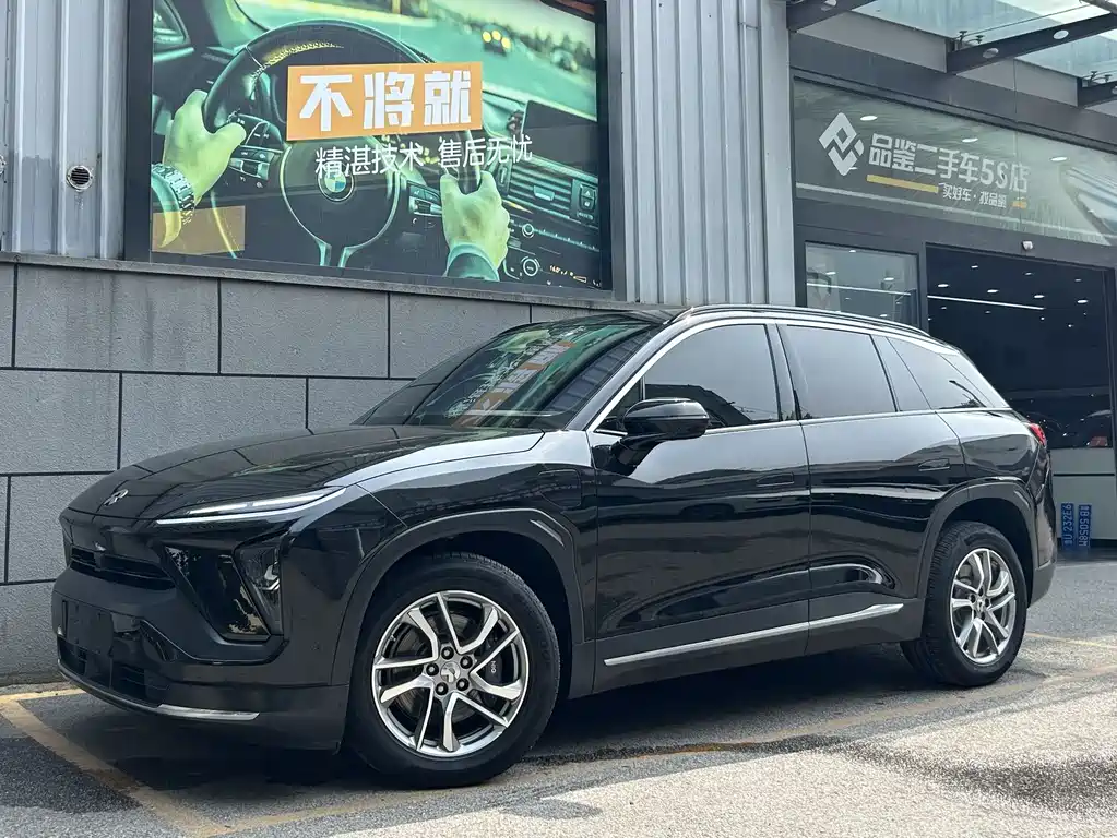 2022 Nio ES6 - zdjęcie 1 z 14