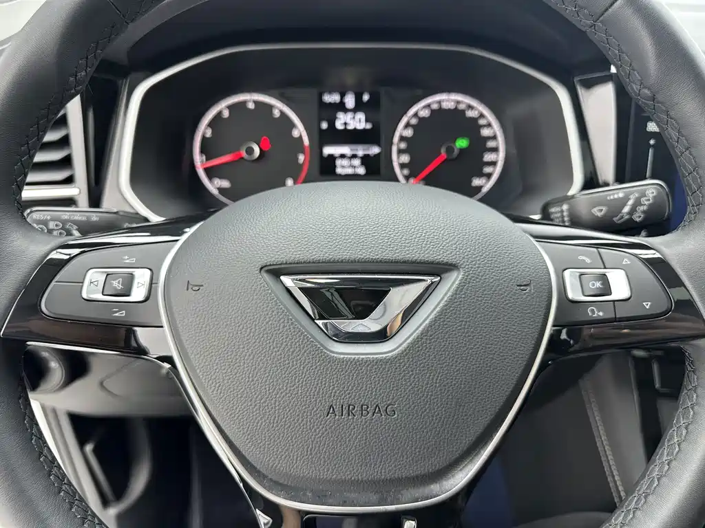 Jetta VS5 — миниатюра 14
