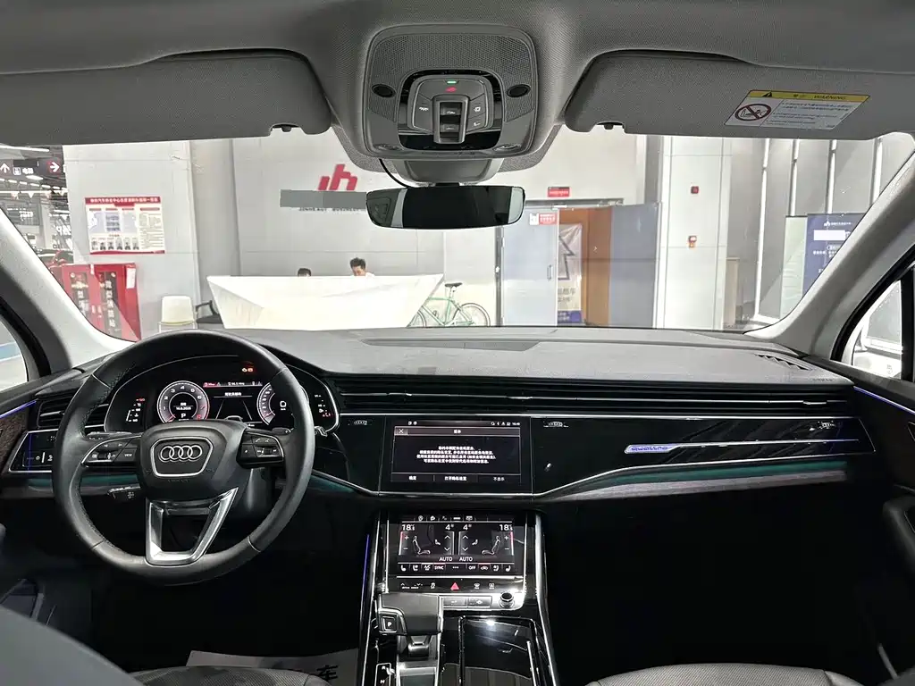 Audi Q7 2021 55 TFSI quattro S line Sport