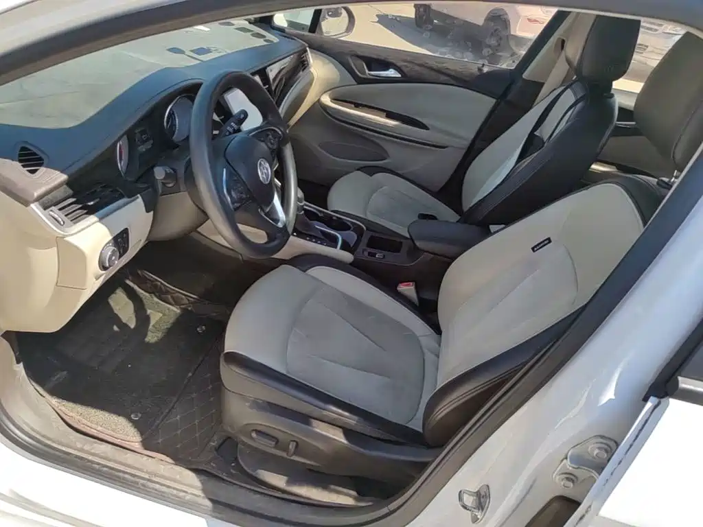 Buick Verano — миниатюра 15