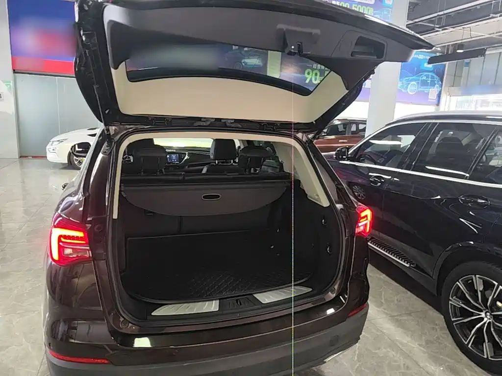 Buick Envision Plus — миниатюра 10
