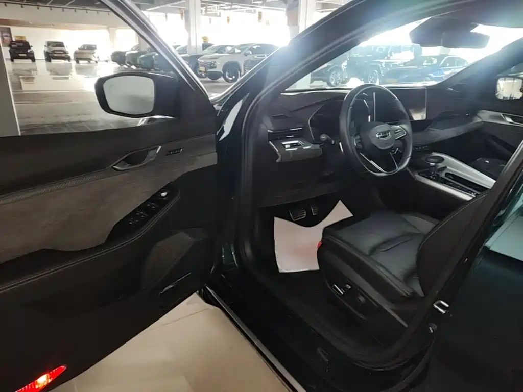 Geely Xingrui — миниатюра 16