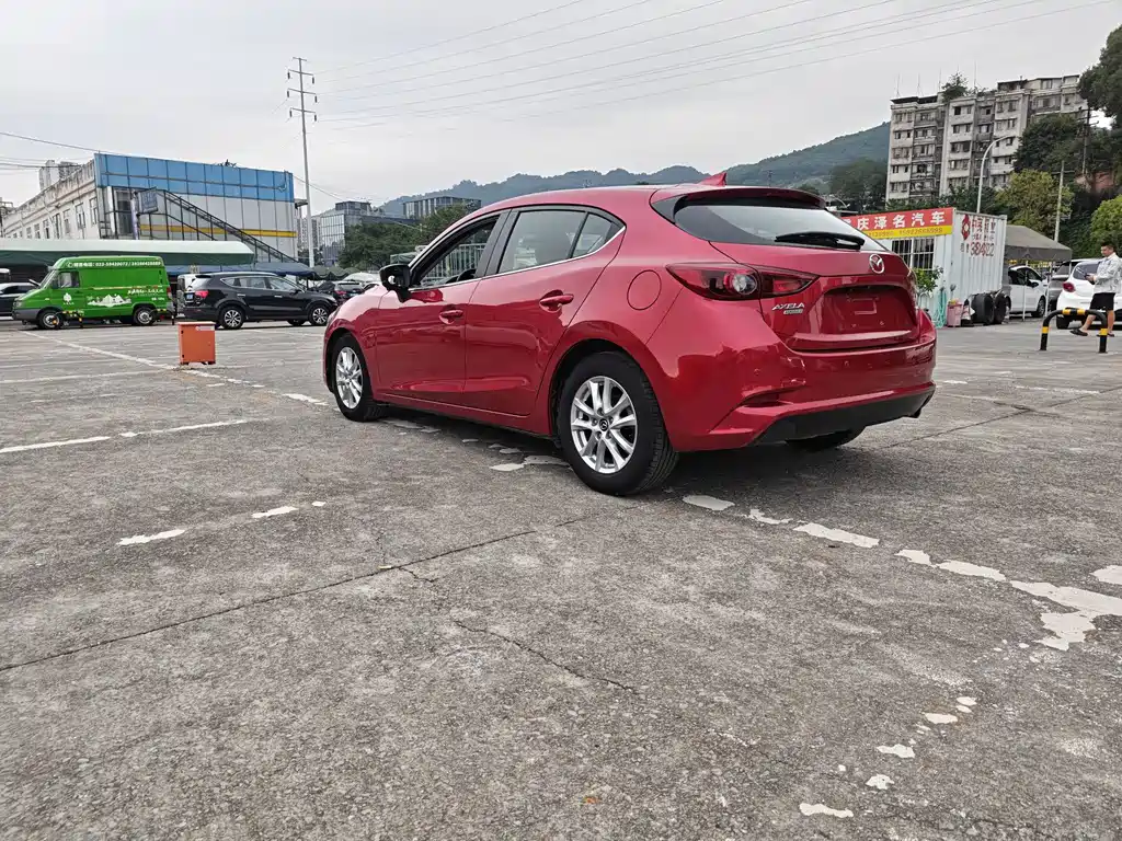 Mazda 3 Axela — миниатюра 5