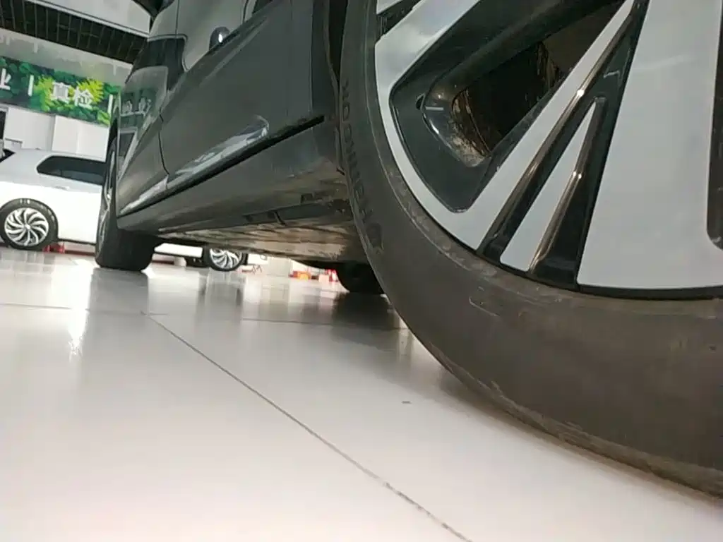 Volkswagen ID.6 Crozz — миниатюра 22