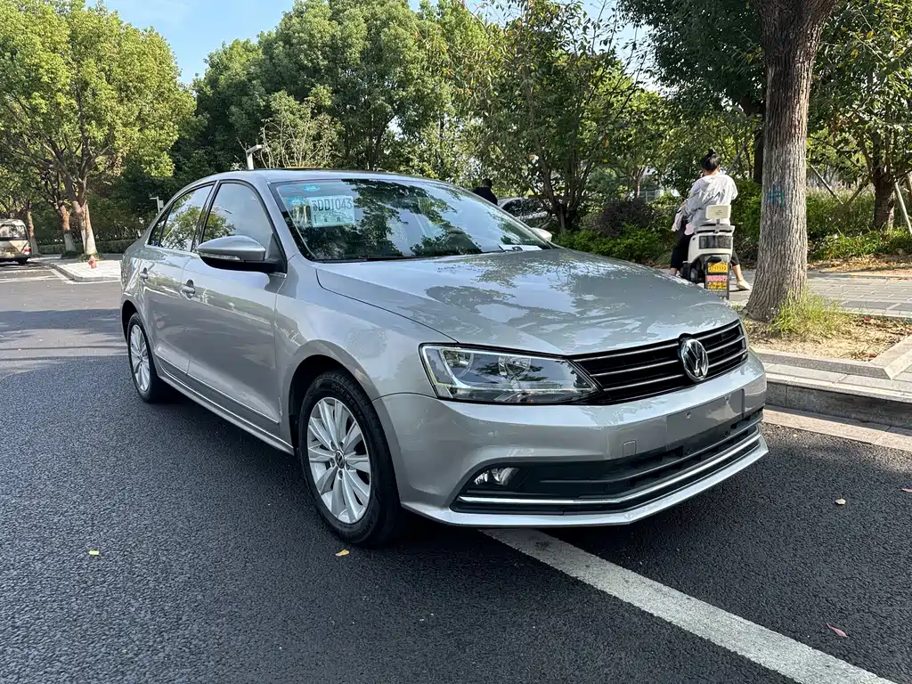 Volkswagen Sagitar — миниатюра 3