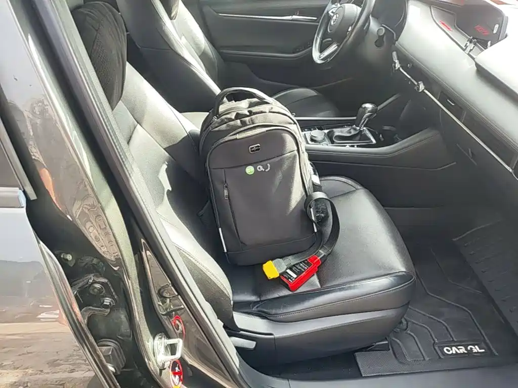 Mazda 3 Axela — миниатюра 25