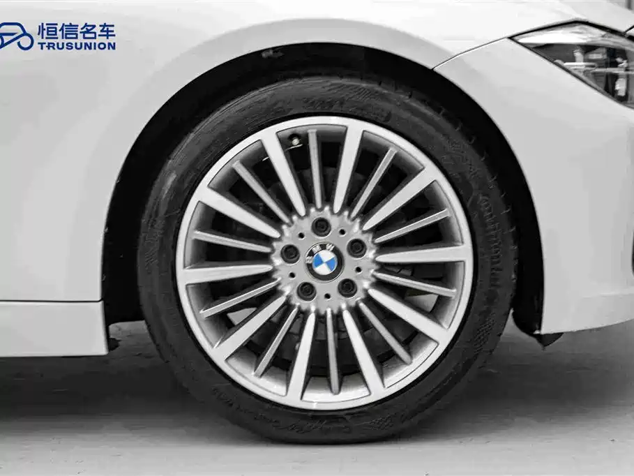 BMW 3 Series — миниатюра 11