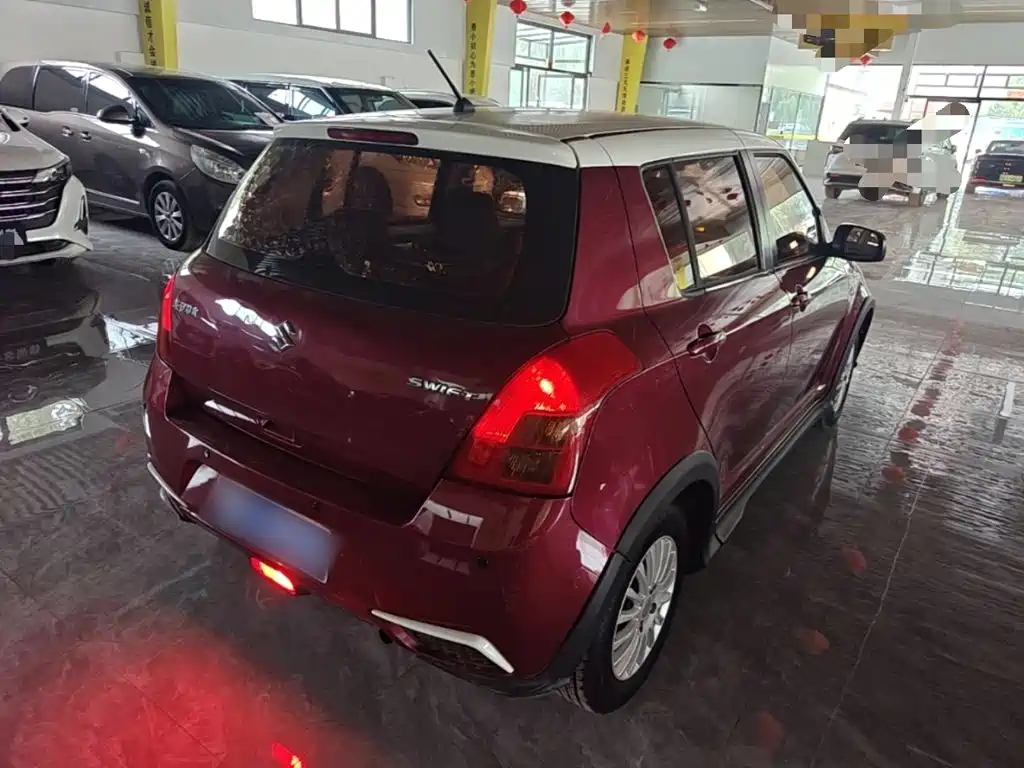 Suzuki Swift — миниатюра 7