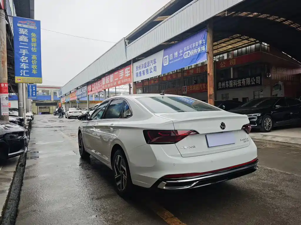 Volkswagen Sagitar — миниатюра 7