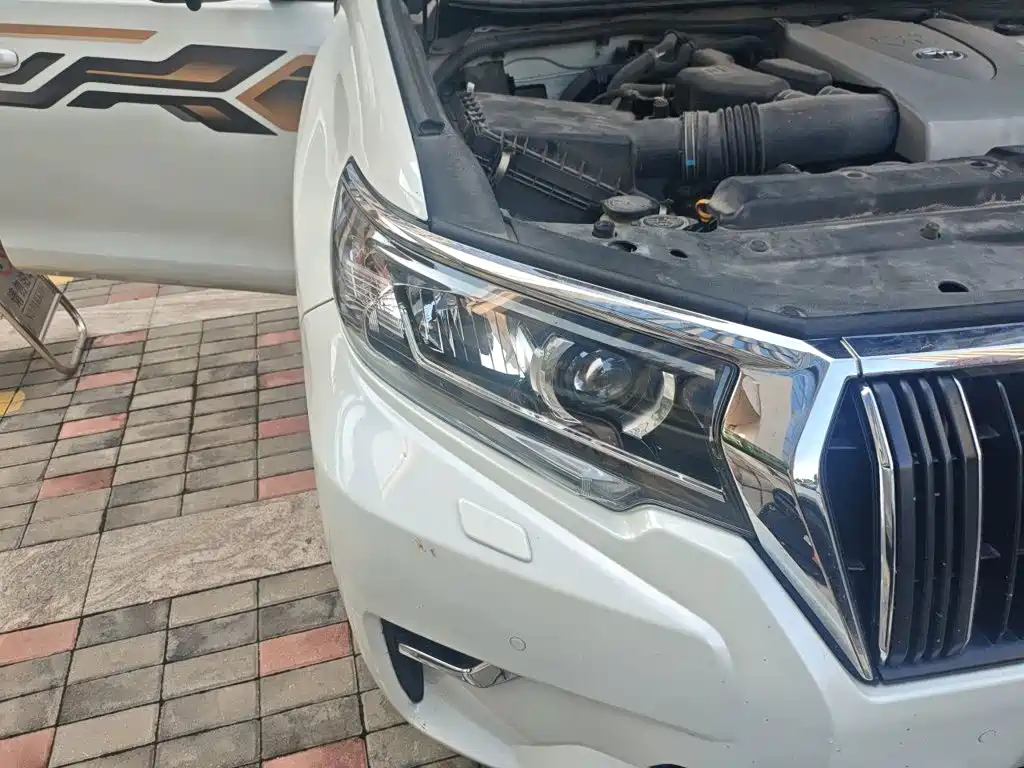 Toyota Prado — миниатюра 7