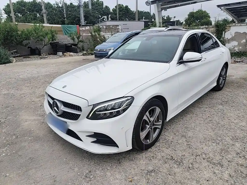 Mercedes-Benz C-Class — миниатюра 2