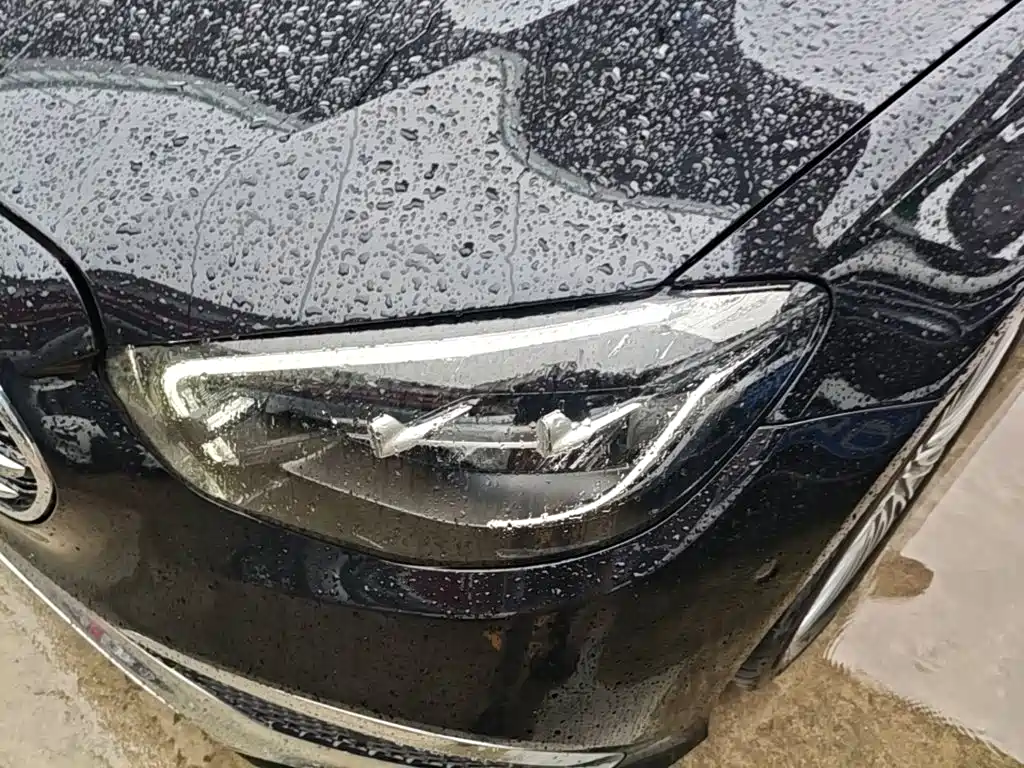Mercedes-Benz E-Class — миниатюра 24