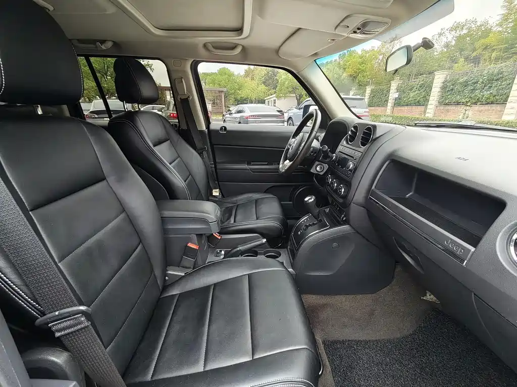 Jeep Patriot — миниатюра 14